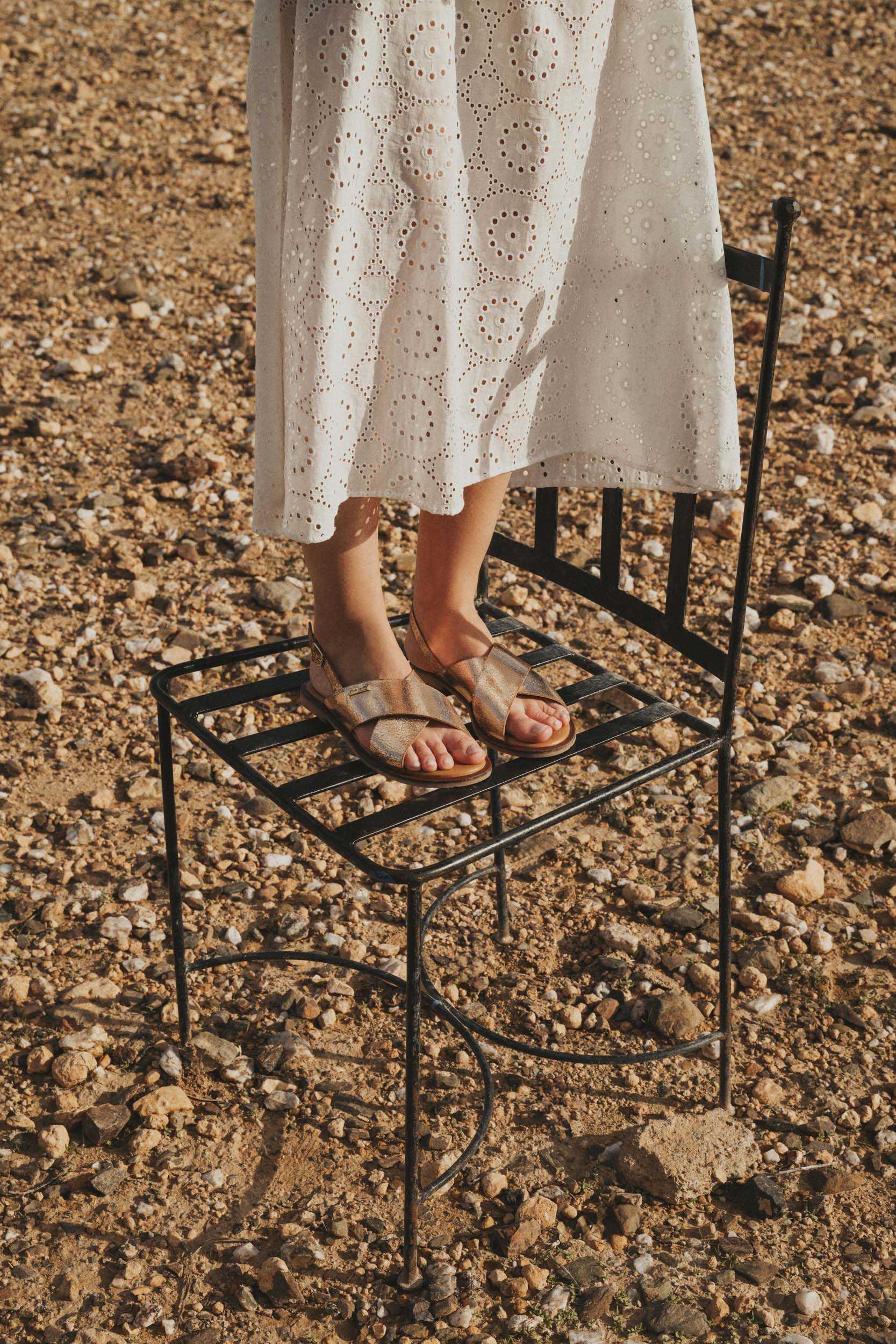 Sandale plate DOALISSE